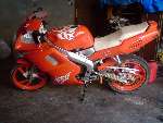 Yamaha TZR orange par Nathan
