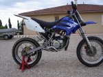 Supermotard peugeot xp6 de 2006